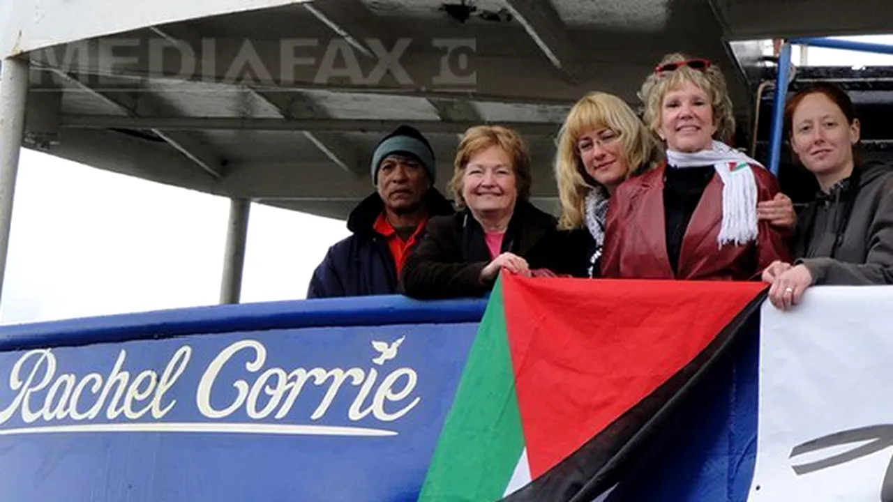 Nava irlandeză Rachel Corrie îşi continuă drumul către Gaza. Israelul îi cere să acosteze la Ashdod