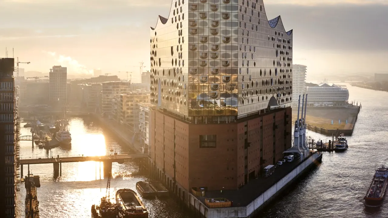 Germania se pregăteşte de ce e mai rău. Oraşul Hamburg va raţionaliza apa caldă dacă Rusia reduce livrările de gaze