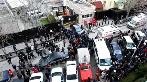 EXPLOZIA de la ambasada SUA din Ankara: Autorul atentatului sinucigaş aparţinea unei organizaţii de extremă stânga - VIDEO, GALERIE FOTO