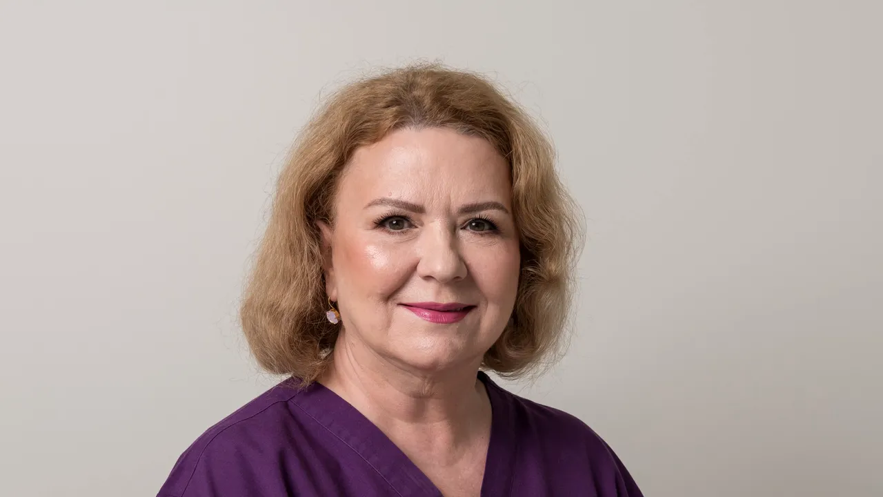 (P) Dr. Mihaela Leventer, despre obiceiurile care îi predispun pe români la cancer de piele: ”Controlul pielii trebuie făcut înainte de vacanţa petrecută la soare”