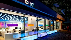 (P) Liberalizarea pieţei energiei electrice. Cinci lucruri de care să ţii cont