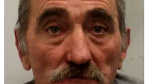 Vasile Firanda şi-a omorât partenerul de cină supărat că nu vorbea româneşte. Un deceniu de închisoare, preţul crimei din estul Londrei