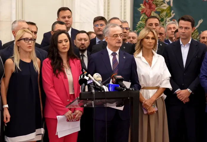 POLITIC PNL și USR boicotează miercuri toate activitățile parlamentare de la Camera Deputaților. Acuză PSD, AUR și SOS de abuzuri: „Încalcă statul de drept, încalcă Constituția”