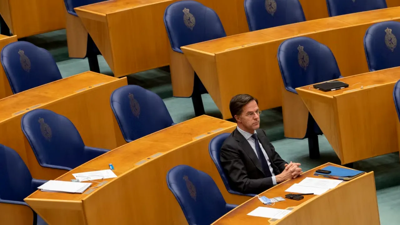 NEWS ALERT Parlamentul olandez a adoptat astăzi o rezoluţie împotriva aderării Romaniei şi Bulgariei la Schengen / Totul depinde de Mark Rutte