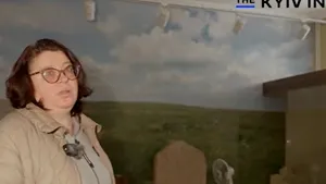 VIDEO Ruşii prăduiesc iar Ucraina. Cea mai recentă ţintă: muzeul din Kherson