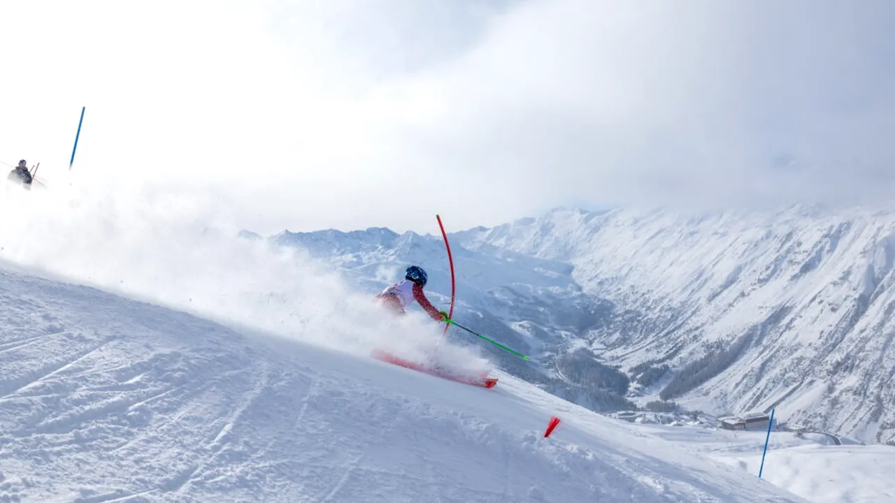 Schi alpin: Austriacul Marco Schwarz a câștigat super-G-ul de la Livigno, din cadrul Cupei Mondiale