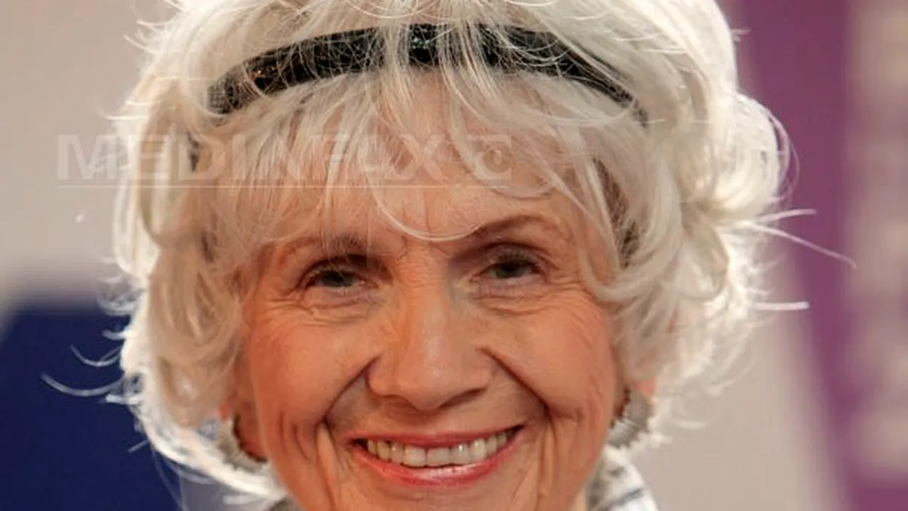 Alice Munro are o sănătate prea fragilă pentru a merge la Stockholm să îşi primească premiul Nobel