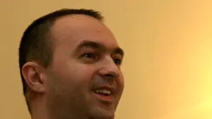 Ministerul Educaţiei vrea să organizeze examenul de rezidenţiat