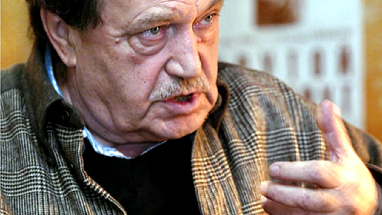 Scriitorul rus Vasili Aksionov a murit