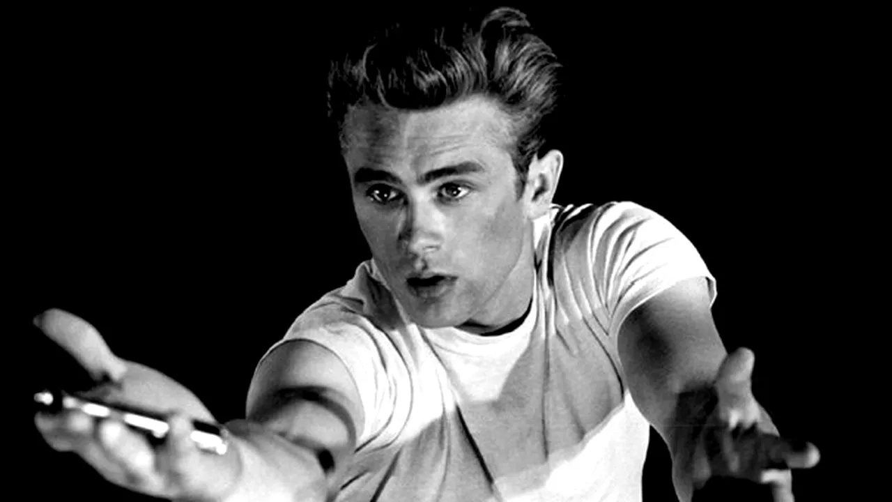Un film despre James Dean, regizat de Anton Corbijn