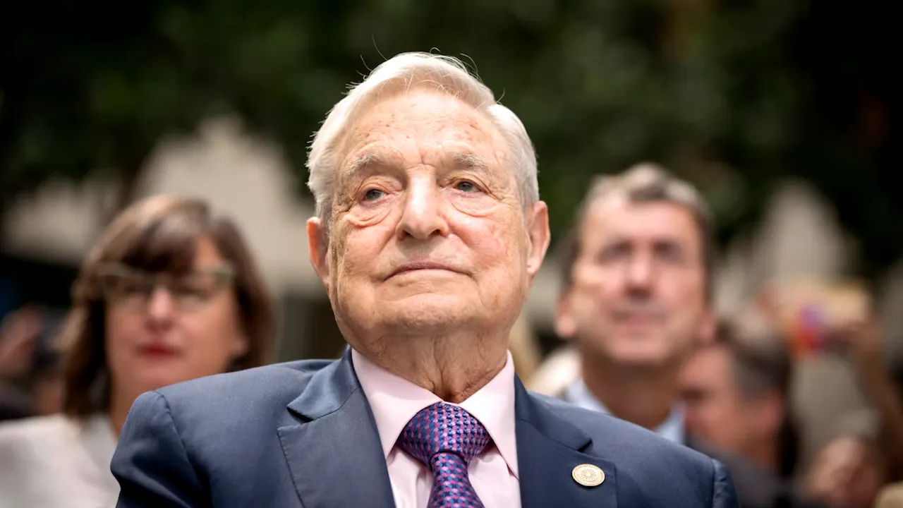 Miliardarul George Soros i-a cedat fiului Alexander controlul asupra imperiului său