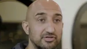 Luptător MMA şi candidat britanic la europarlamentare, forţat să demisioneze după afirmaţii defăimătoare la adresa ROMÂNILOR din Londra | FOTO