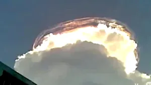 Pământul vizitat de extratereştrii?