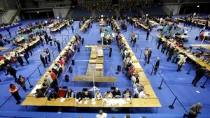 COMENTARIU AFP: Liberal-democraţii, 