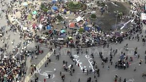 Nouă noapte petrecută în Piaţa Tahrir de manifestanţii împotriva regimului lui Hosni Mubarak