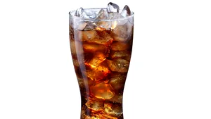 Un europarlamentar PDL vrea ca sucurile carbogazoase să fie vândute precum ţigările sau alcoolul