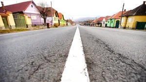 Femeie care traversa un drum naţional prin loc nepermis, accidentată mortal. Traficul în zonă a fost deviat