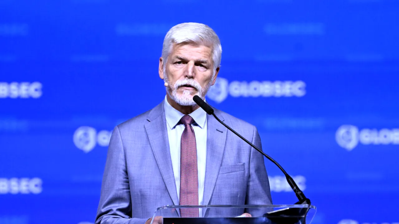 Avertismentul unui președinte: O retragere a SUA din negocierile privind Ucraina i-ar face jocul lui Putin
