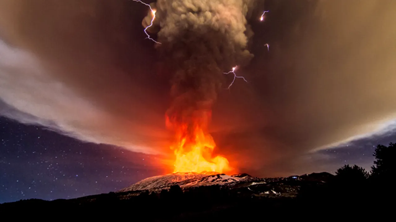 Erupţie apocaliptică, mult mai aproape decât se preconiza. Avertismentul specialiştilor privind soarta omenirii 