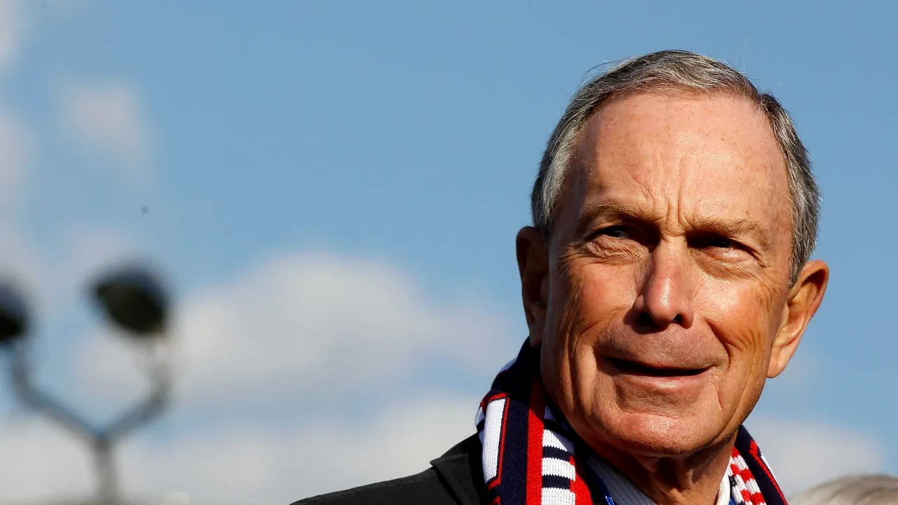 Miliardarul Michael Bloomberg s-a înscris în Partidul Democrat şi vrea să candideze contra lui Trump în 2020