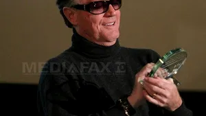 Peter Fonda s-a căsătorit pentru a treia oară