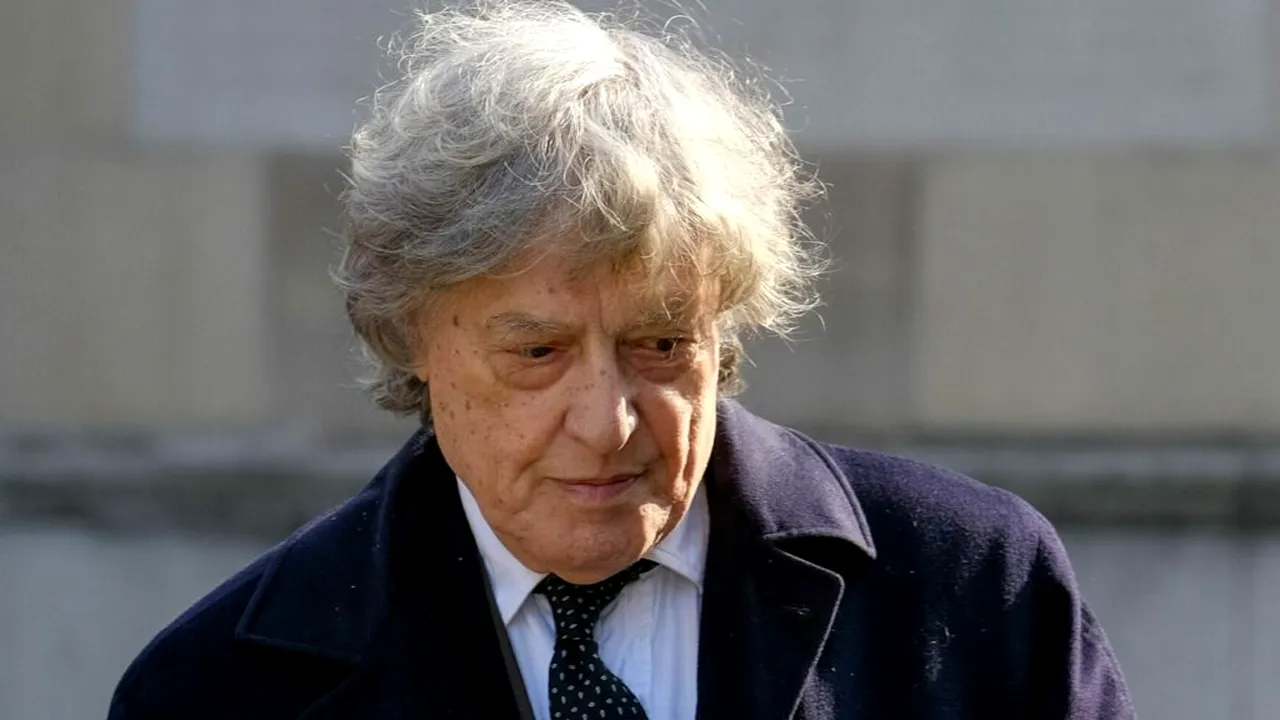Legendarul dramaturg Tom Stoppard a murit. Avea 88 de ani