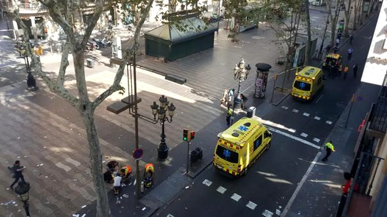 ATACUL din Barcelona: Autorul atentatului a fost împuşcat mortal. Poliţia confirmă informaţia