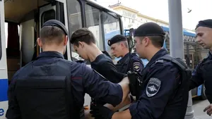 Noi incidente la Moscova: Zeci de persoane au fost reţinute, înaintea unui miting al opoziţiei | VIDEO