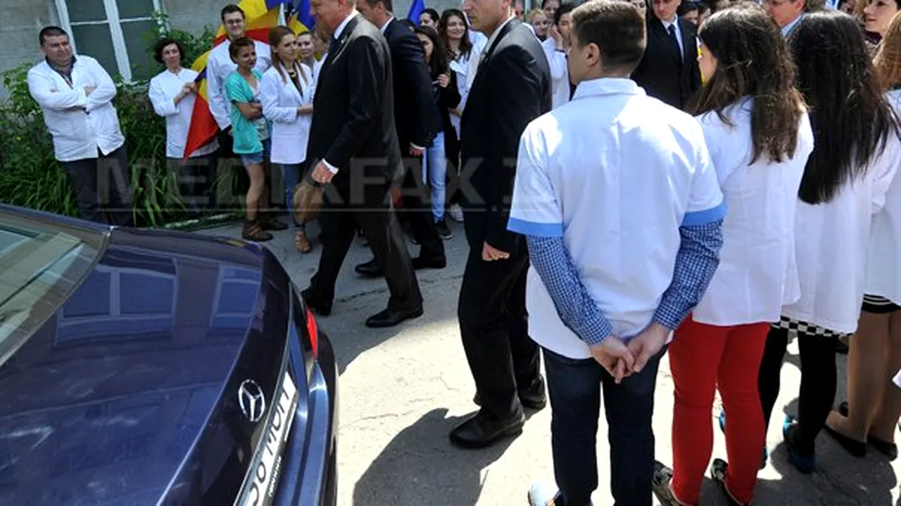 Iohannis: Situaţia de la Cantacuzino, complicată şi creată în timp. Sunt hotărât să salvăm institutul - VIDEO