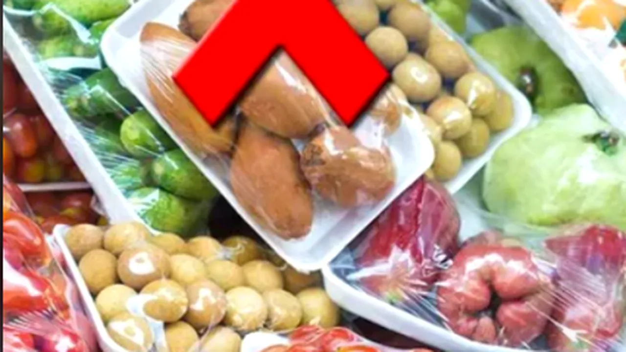Franţa interzice ambalajele din plastic pentru fructele şi legumele proaspete. Producătorii sunt nemultumiţi: 