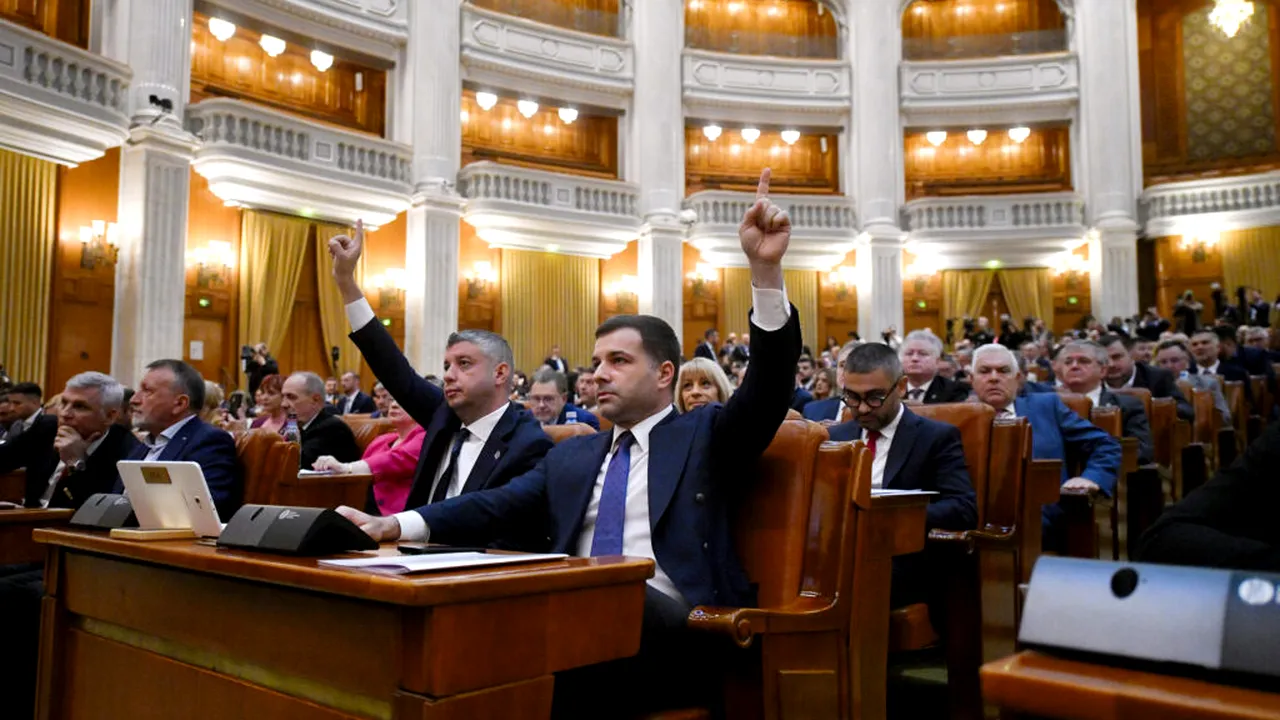 Parlamentul României a eliminat E-factura pentru drepturile de autor și agricultori. PSD a votat împreună cu PNL