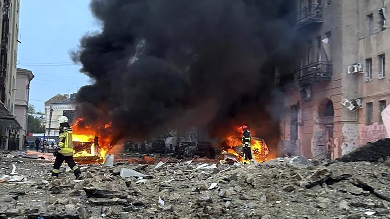 Războiul din Ucraina, ziua 593. Rusia atacă masiv estul Ucrainei / Zelenski compară Moscova cu Hamas / Grupul rus Killnet anunţă atacuri de hackeri împotriva Israelului / Urmează încă o iarnă grea pentru Ucraina / Rusia primeşte un nou lot de bombardiere SU-34 / Neue Zürcher Zeitung: Elveţia, cuib de spioni ruşi