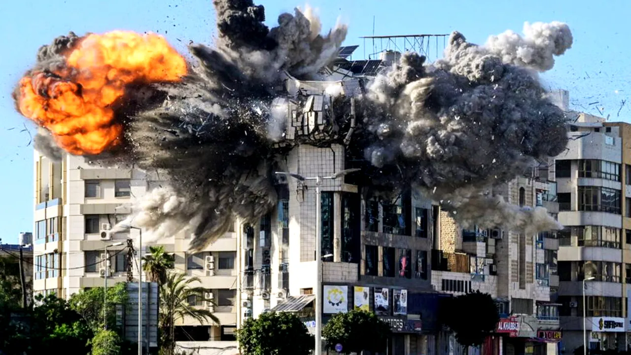 Lovituri aeriene israeliene în Beirut: cel puțin șapte morți, Israelul anunță planuri de ocupare a sudului Libanului