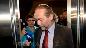 Un deputat finlandez va fi exclus pentru fotografierea unui salut nazist în Parlament