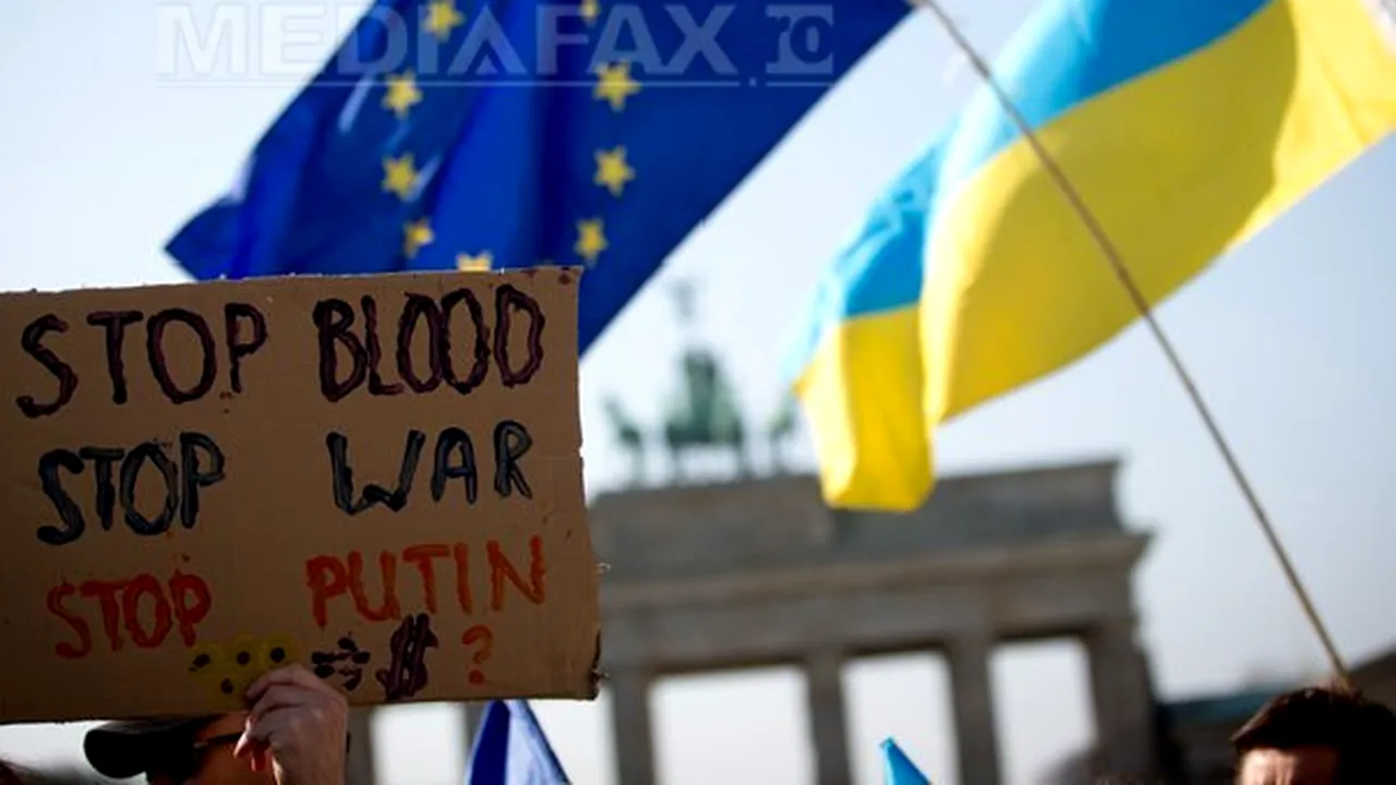 Ucraina se apropie de UE: A semnat partea politică a Tratatului de Asociere cu Uniunea