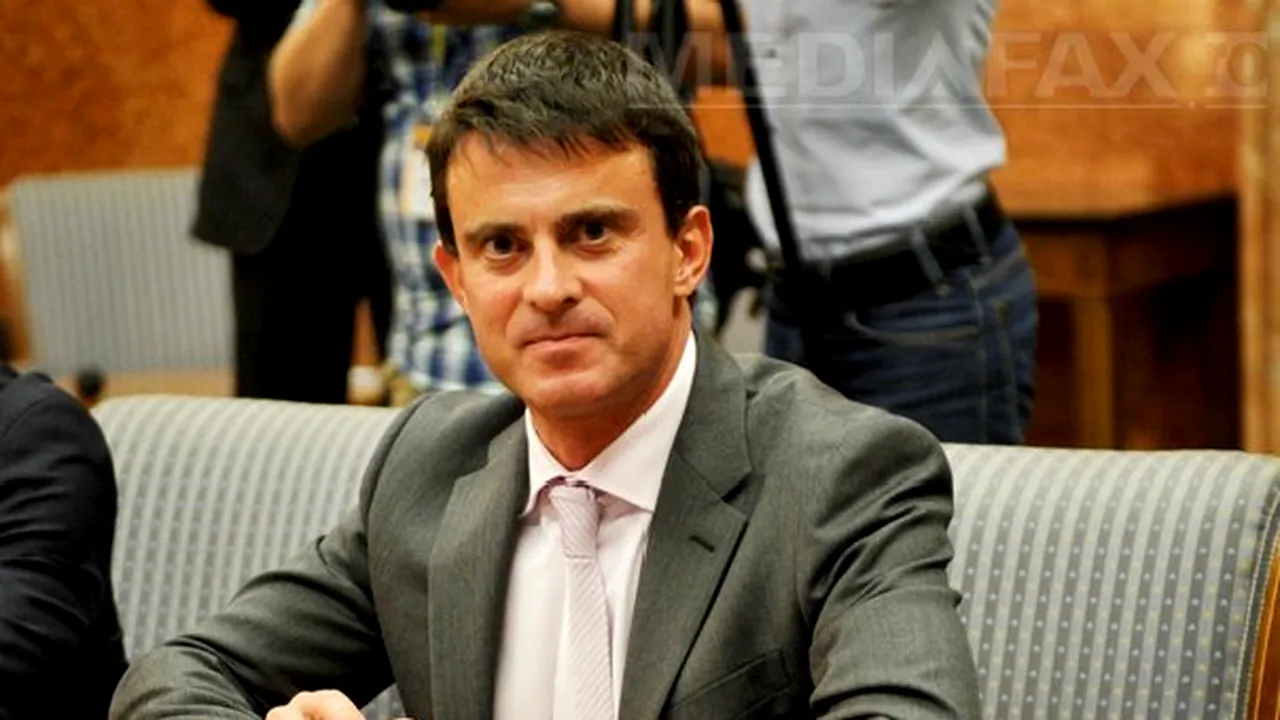 Ministrul de Interne francez: Franţa va continua să desfiinţeze taberele ilegale de romi şi să repatrieze, forţat sau ajutat