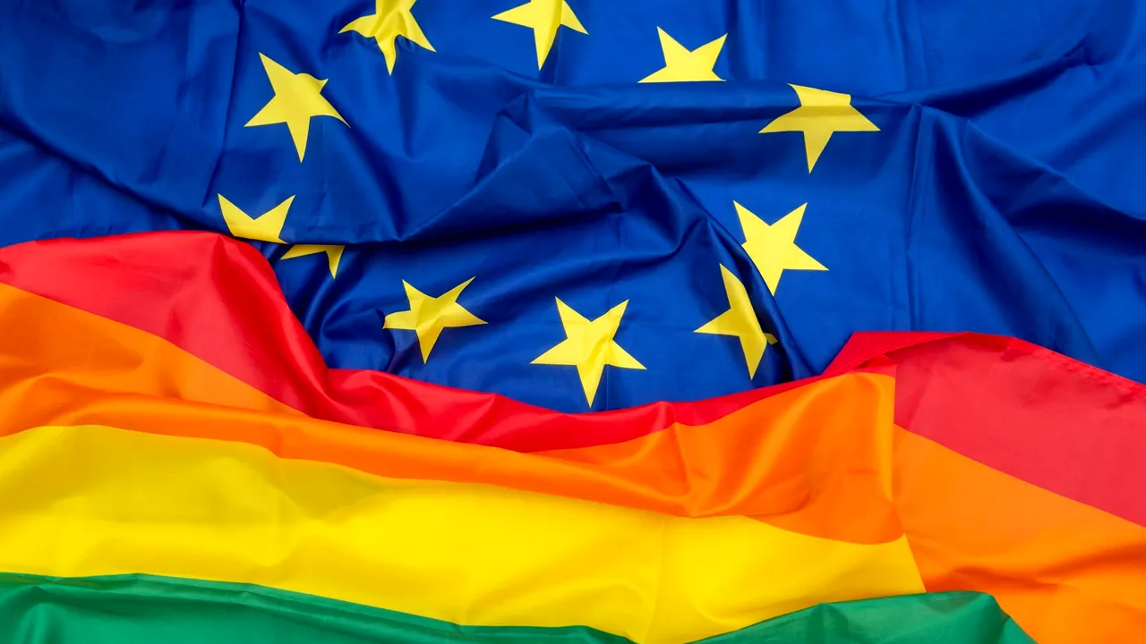 PREZENTUL FĂRĂ PERDEA Marius Oprea / Homosexualii rup Europa în două