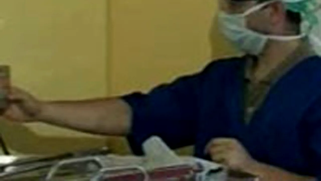 Prima bancă privată de celule stem din România va funcţiona la Cluj (Video)