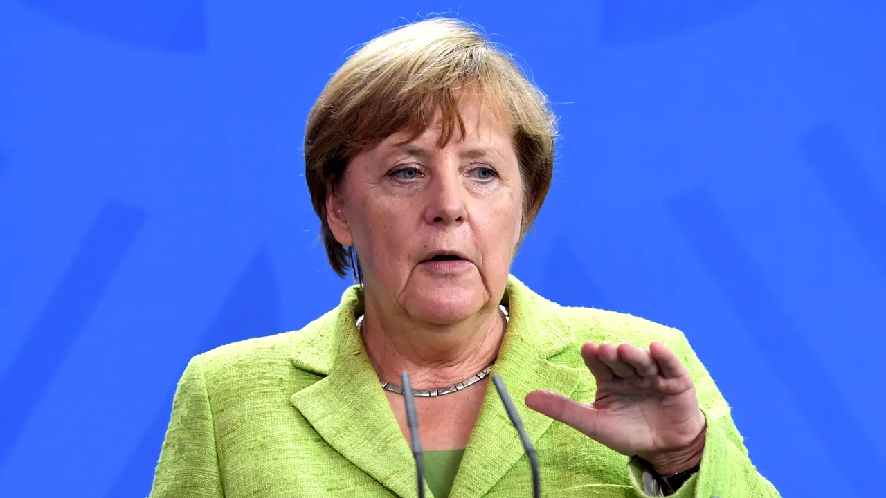 Angela Merkel: Europa nu şi-a făcut încă temele în privinţa situaţiei refugiaţilor