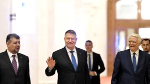 Deputat USR, către Meleşcanu: E absurd să conduceţi şedinţa, un comunist cu ştate vechi. Săftoiu: În '89 făceau parte din Securitate. Azi vorbesc relaxaţi în Parlamentului