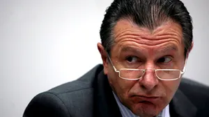 Berceanu a demis doi directori din Compania de Drumuri