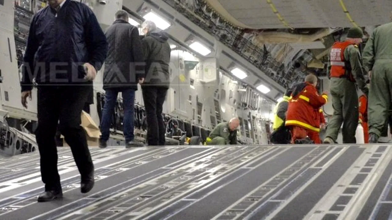 TRAGEDIA din Colectiv: Zece răniţi au plecat spre Marea Britanie şi Norvegia cu o aeronavă NATO. Starea unor victime s-a înrăutăţit înaintea transportului - FOTO
