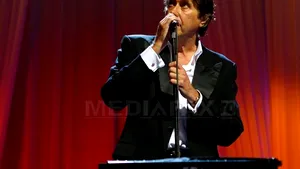 Bryan Ferry concertează pentru prima dată în România
