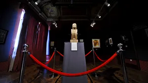 Două ordonanţe pentru achiziţionarea Cuminţeniei Pământului, RESPINSE în Camera Deputaţilor/ Guvernul: Sunt CADUCE