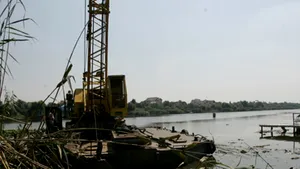 Gândul: Vila ministrului Apărării a „atacat“ lacul Snagov