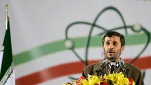 Mahmoud Ahmadinejad, ţinta unui atentat cu 