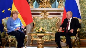 Angela Merkel pledează pentru continuarea dialogului cu Rusia şi cere eliberarea lui Aleksei Navalnîi