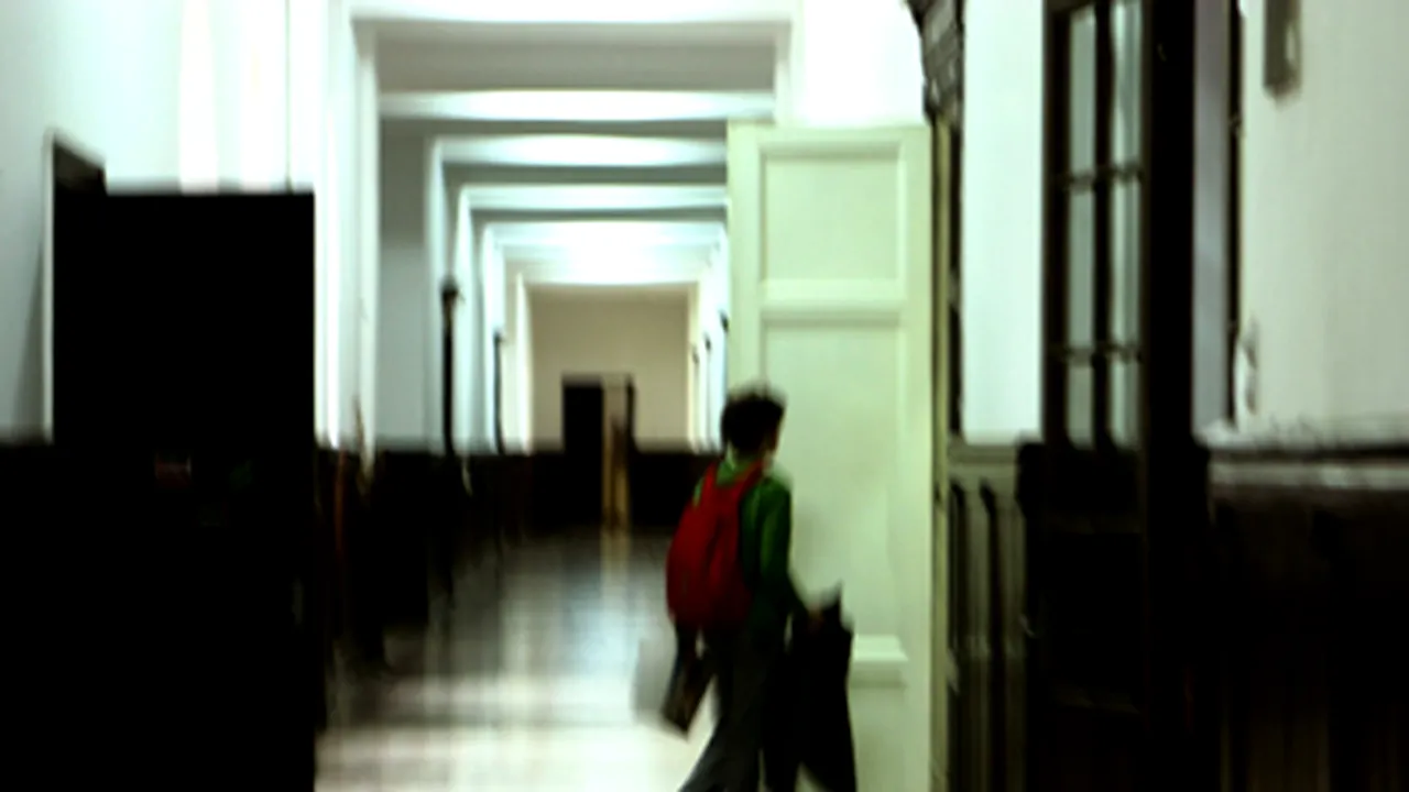 Începe şcoala miercuri, rămân închise unităţi din Brăila şi Constanţa
