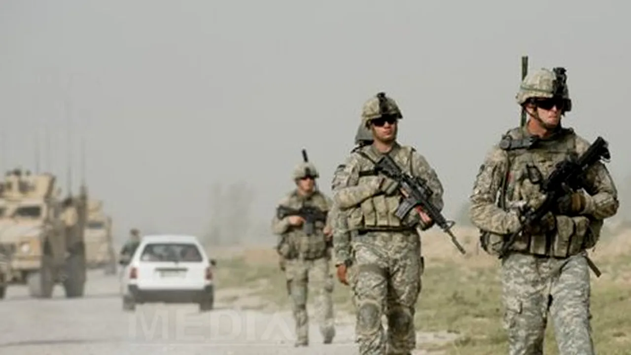 Militarii sunt 