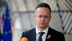 Ministrul ungar de Externe admite că l-a sunat pe omologul rus în timpul unor reuniuni ale UE
